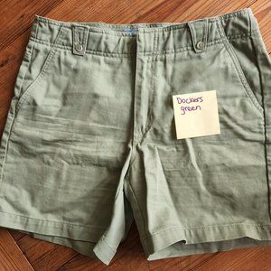 SOLD Dockers green 8 shorts